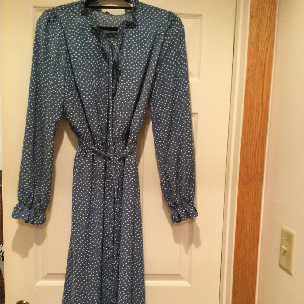 SHEIN dress size L, blue polka-dot belted dress